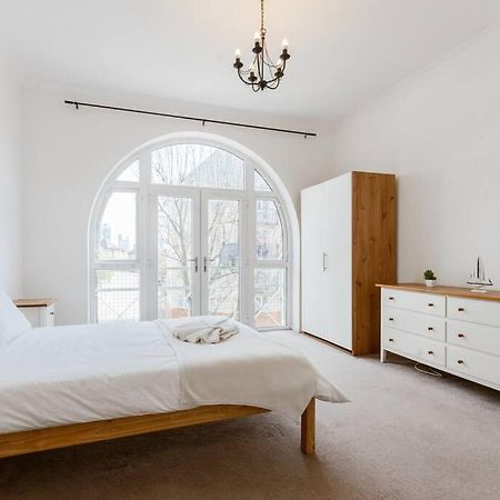 לונדון Spacious Ensuite Room Near Top Tourist Attractions מראה חיצוני תמונה